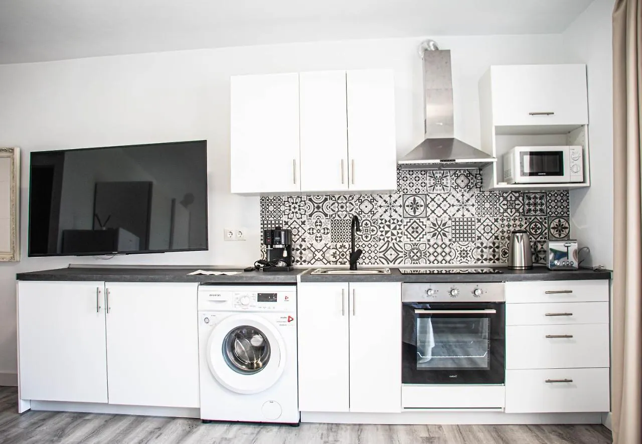 Acogedor Estudio En Nerja Centro 5M A Pie De La Playa Apartment